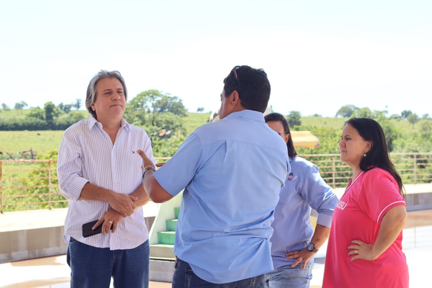 Prefeita Wanderleia anuncia retomada das obras e conclusão do Parque Aquático ainda em 2025