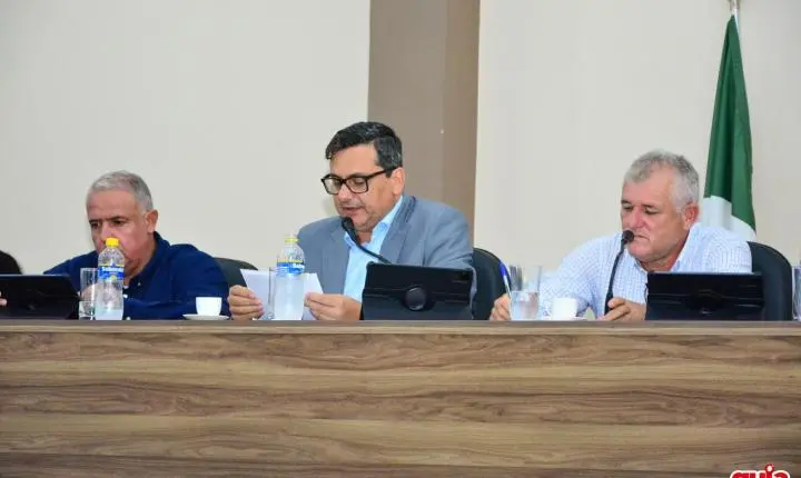 Plano de Cargos e Carreiras domina debates e é aprovado por unanimidade na Câmara de Bataguassu