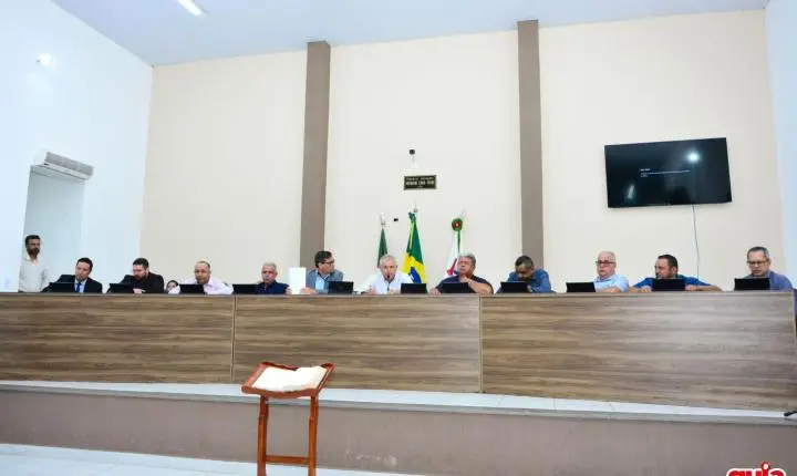 Plano de Cargos e Carreiras domina debates e é aprovado por unanimidade na Câmara de Bataguassu