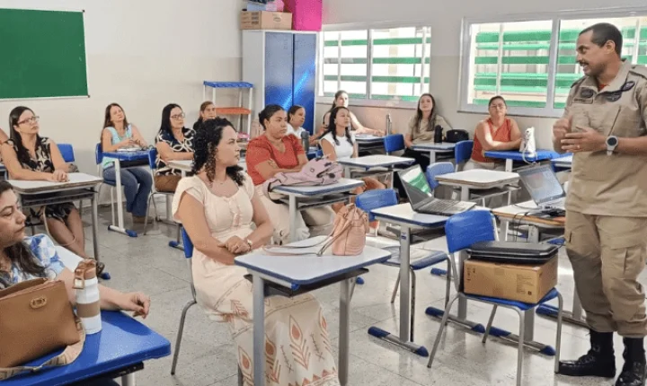 Professores dos CEIs participam de formação em Primeiros Socorros conforme a Lei Lucas