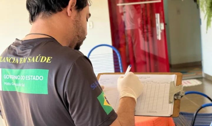 Vigilância em Saúde instala “armadilhas inteligentes” e cria novo radar contra a dengue no distrito de Nova Porto XV
